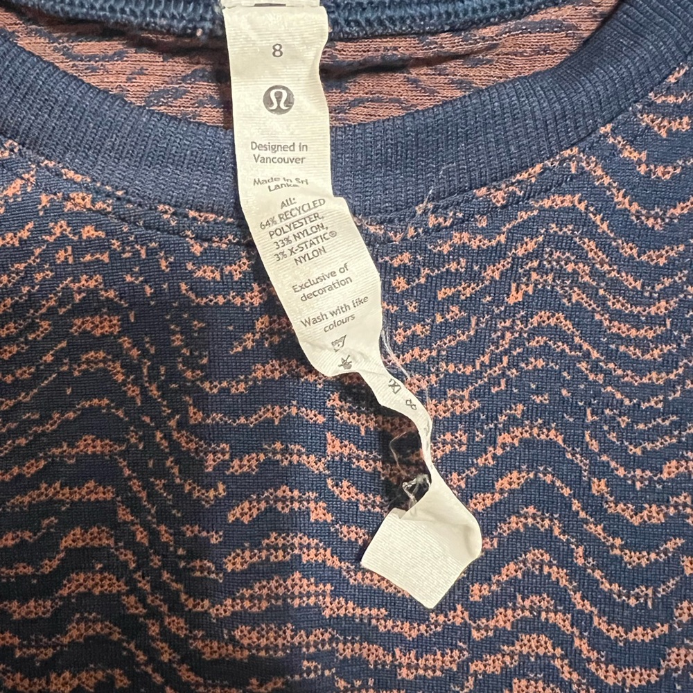 Lululemon Short Sleeve Size 8